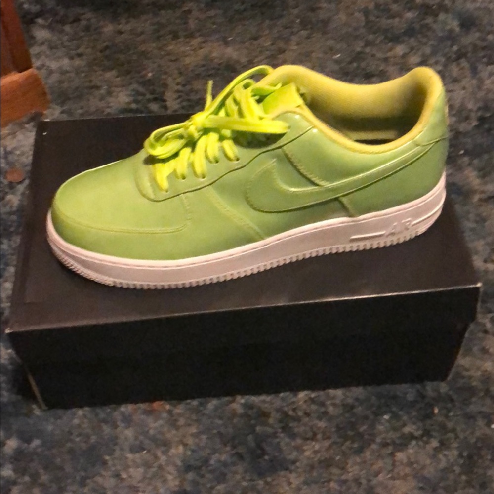 Nike Air Force 1